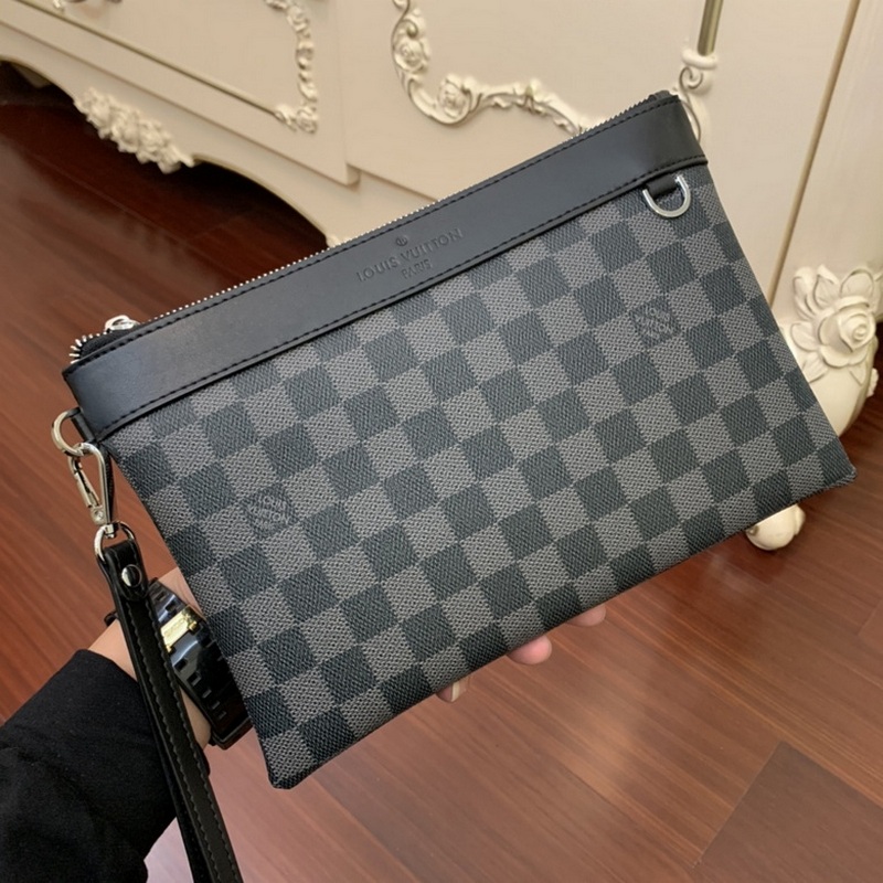 LV Wallets 18